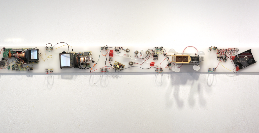 modular_4k-1320x676