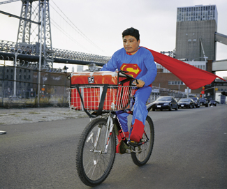 NOE REYES from the State of Puebla works as a delivery boy in Brooklyn New York.
He sends 500 dollars a week. By Dulce Pinzon.